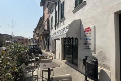 Attività Commerciale in vendita, Via IV Novembre, Borgosatollo