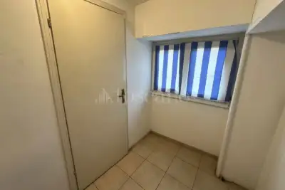 Negozio in vendita, Via Casazza, Brescia