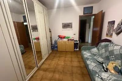 Casa in vendita, Via Pietro Nenni, Pomezia