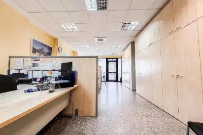 Negozio in vendita, Via Roma, Olbia