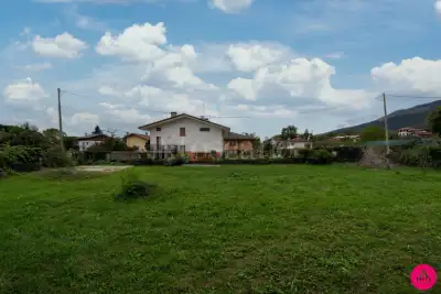 Villa Bifamiliare in vendita, Via Pasquale Besenghi, Aviano