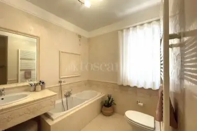 Villino a Schiera in vendita, Via Villa Mosca, Teramo