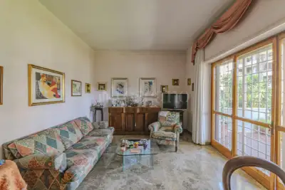 Casa in vendita, Viale Isacco Newton, Roma