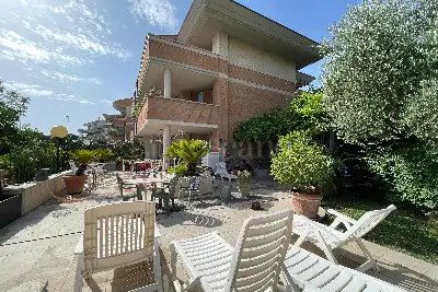 Casa in vendita, Via Louis Daguerre, Roma