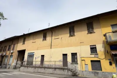 Casa in vendita, Via Milano, Landriano