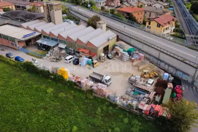 Attività Commerciale in vendita, Via Monte Sant'Elia, Induno Olona