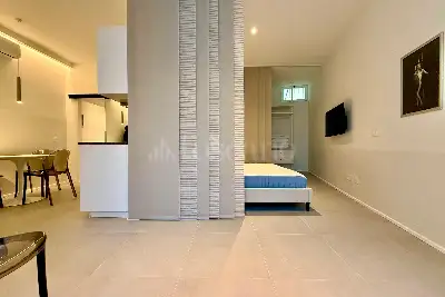 Casa in vendita, Via Cuore Immacolato di Maria, Milano