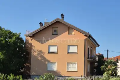 Casa in vendita, Via Francesco Baracca, Cantù
