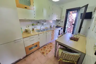 Villa in vendita, Parchi Della Colombo, Roma