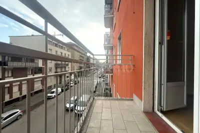 Casa in vendita, Via Gianfranco Zuretti, Milano