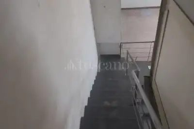 Capannone in vendita, Via Cavour, Avezzano