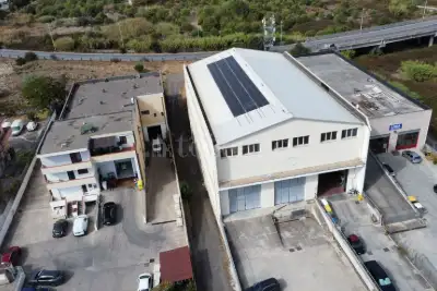 Capannone in vendita, Via Predda Niedda Strada 42, Sassari