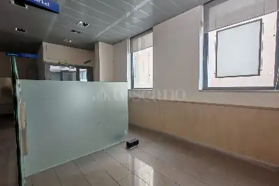 Negozio in vendita, Piazza Giovanni Paolo II , San Vito dei Normanni