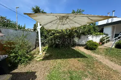 Villa Bifamiliare in vendita, Via Antonio Cagnoni , Roma