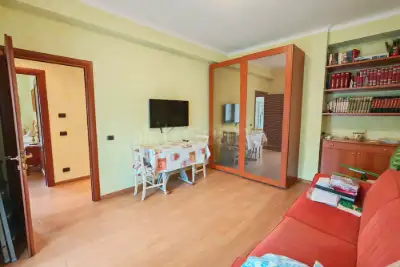 Casa in vendita, Via Francesco Roncati, Roma