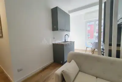 Casa in vendita, Via Venosa, Milano