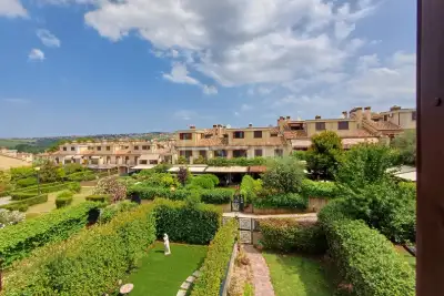 Villino a Schiera in vendita, Via di Marco Simone, Roma
