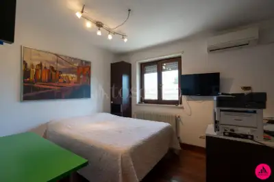 Casa in vendita, Via Longarone, Udine