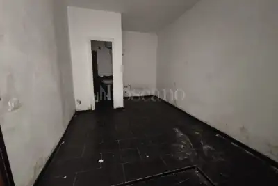 Magazzino in vendita, Via dei Frangiai, Palermo