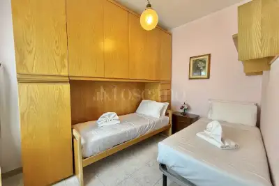 Villino a Schiera in vendita, Via Borgo Secolo, Peschiera del Garda