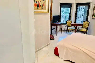 Casa in affitto, Via Vincenzo Troya, Roma