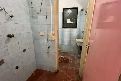 Negozio in vendita, Via Al Sesto Miglio, Roma