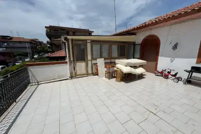 Villa in vendita, Via Donato Bramante, Gravina di Catania