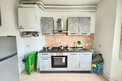 Casa in vendita, Via Mario Longhi, Brescia