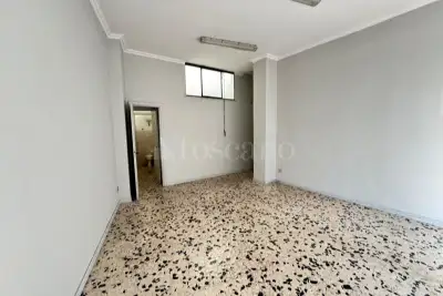 Negozio in affitto, Via dei Monti di Pietralata, Roma