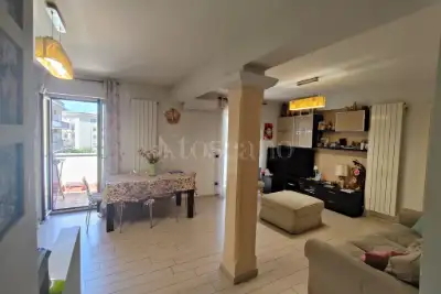 Casa in vendita, Via Giuseppe Schipani, Catanzaro