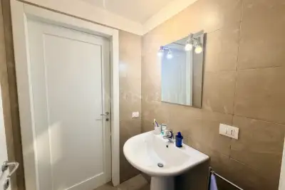 Casa in vendita, Viale Premuda, Milano