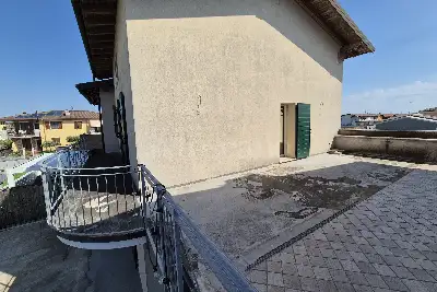 Villino a Schiera in vendita, Via Paolo Borsellino, Azzano Mella