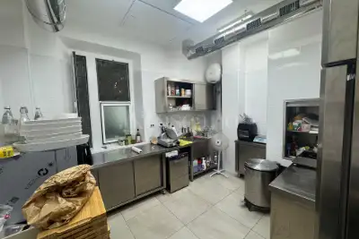 Attività Commerciale in vendita, Viale Eritrea, Roma