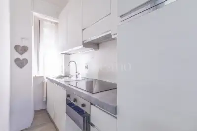 Casa in vendita, Via Enrico Nöe, Milano