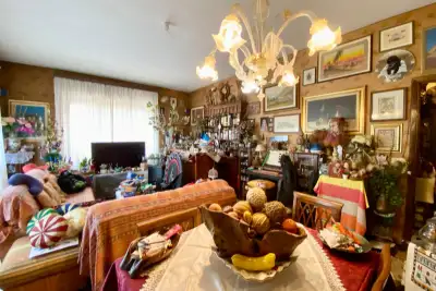 Casa in vendita, Via Montebello, Brescia