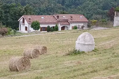Villa in vendita, Cairo Montenotte via Sant'Anna 9/a, Cairo Montenotte