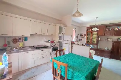 Casa Indipendente in vendita, Via Antica Arischia, L'Aquila