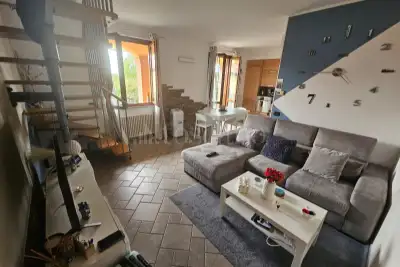 Casa in vendita, Via degli Alpini, Villa Guardia