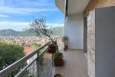 Casa in vendita, Via Tommaso Grossi, Como