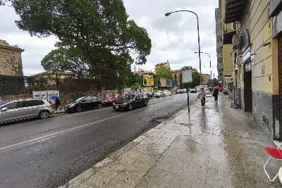 Negozio in vendita, Via Dante, Palermo