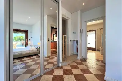 Villino a Schiera in vendita, Via XXV Aprile, Sirmione