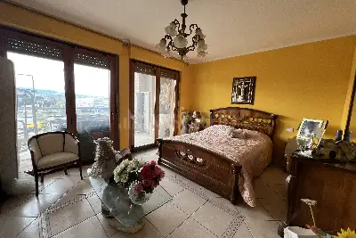 Casa in vendita, Via Giacomo Peroni, Roma