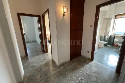 Casa in vendita, Via Madonna dei Cieli, Catanzaro