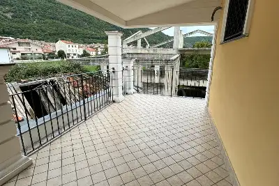 Magazzino in vendita, Strada Circonvallazione , Luco dei Marsi