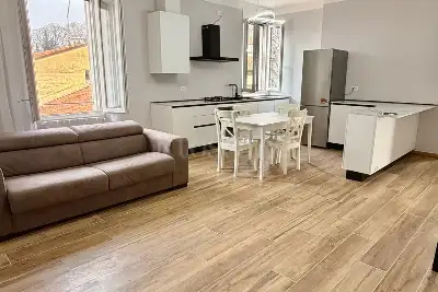 Casa in vendita, Via Indipendenza, Brescia