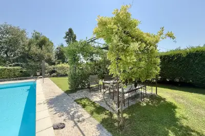 Villa in vendita, Strada San Pietro, Monzambano