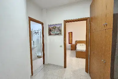 Casa in vendita, Via Britannia, Roma