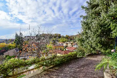 Casa Indipendente in vendita, Via Alla Zocca, Como