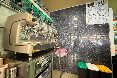 Attività Commerciale in vendita, Corso Duca di Genova, Roma