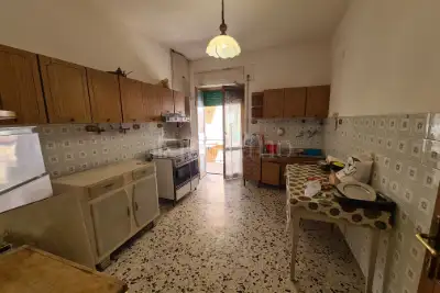 Casa in vendita, Via S. Pellico, Pomezia